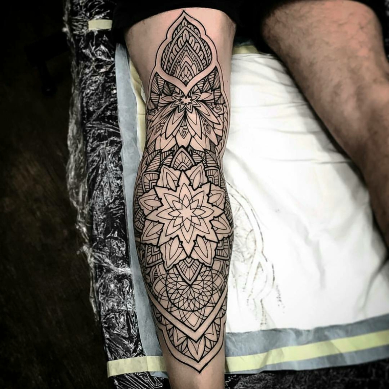 mandala-tatuagem-design-perna 