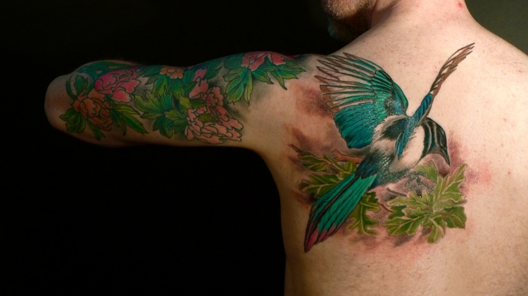 Tatuagens de flores-mão-opções-mão-costas 