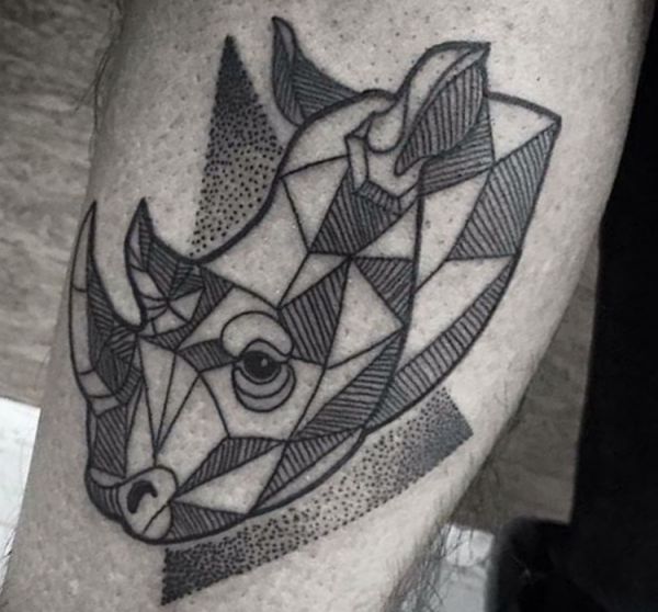 Design geométrico de rinoceronte tatuagem Dotwork 