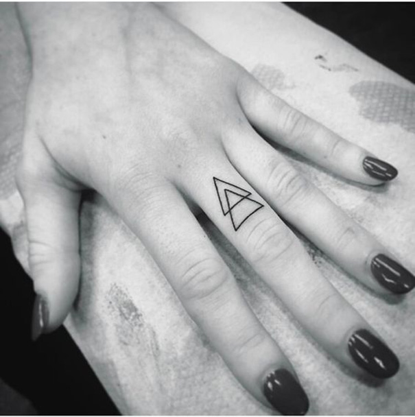 Misteriosas idéias de tatuagem de triângulo » Tatuagens HD