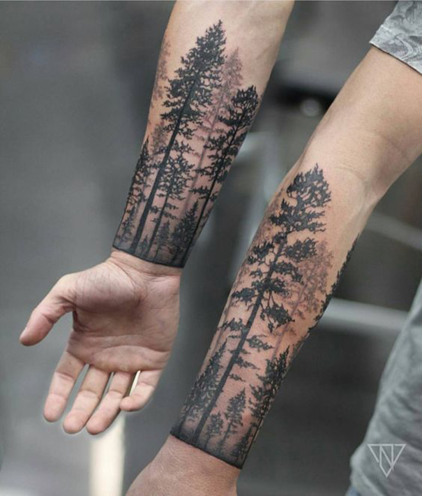 tatuagem de árvore no pulso 