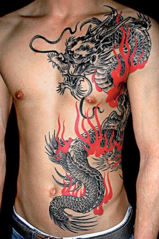 Tatuagem de dragão para homens 
