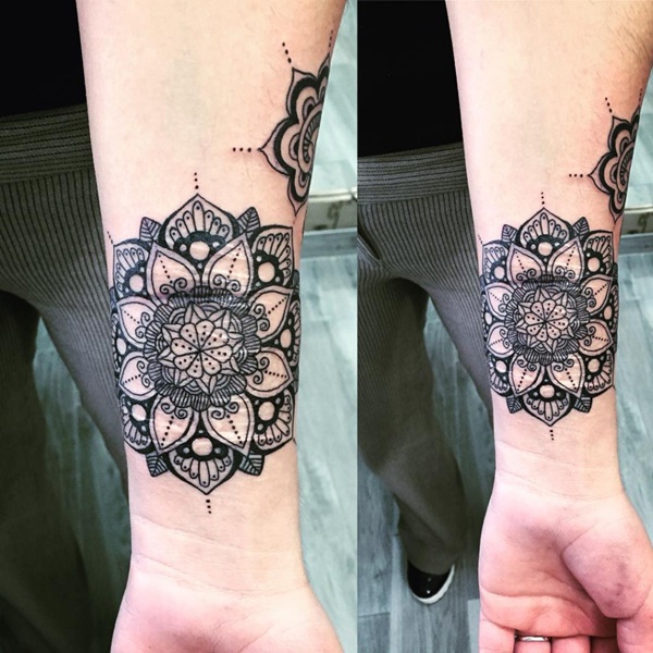30 maravilhosas idéias de tatuagem Mandala 32 