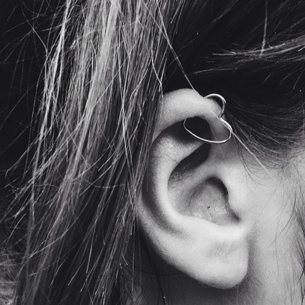 Desenhos de piercing na orelha4 