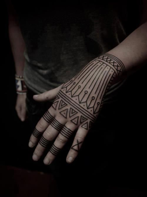 tatuagens tribais da mão 