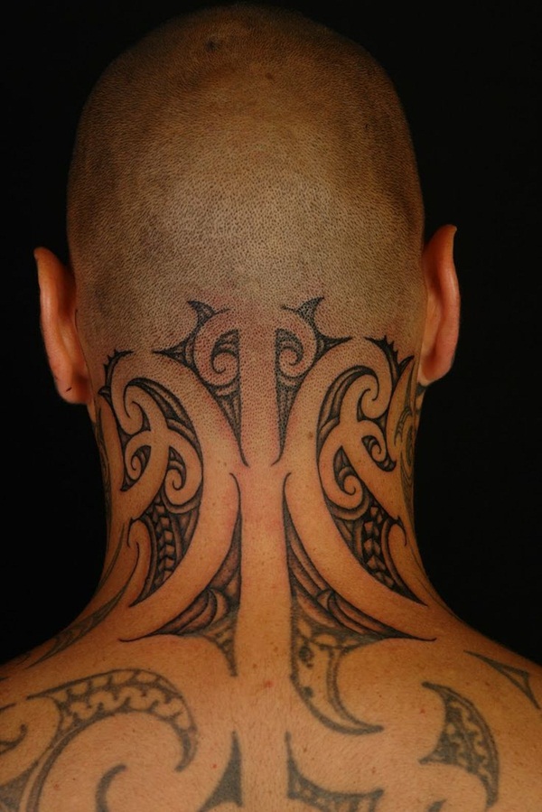 Desenhos de tatuagem de pescoço e idéias35 