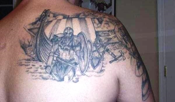 Desenhos e significados do tatuagem Viking ousado 11 