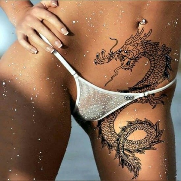 Desenhos de tatuagem de dragão para mulheres e homens43 