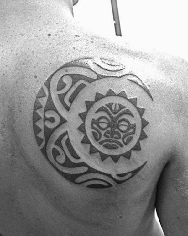 35 Sun Tattoo Design Ideas com significados 8 