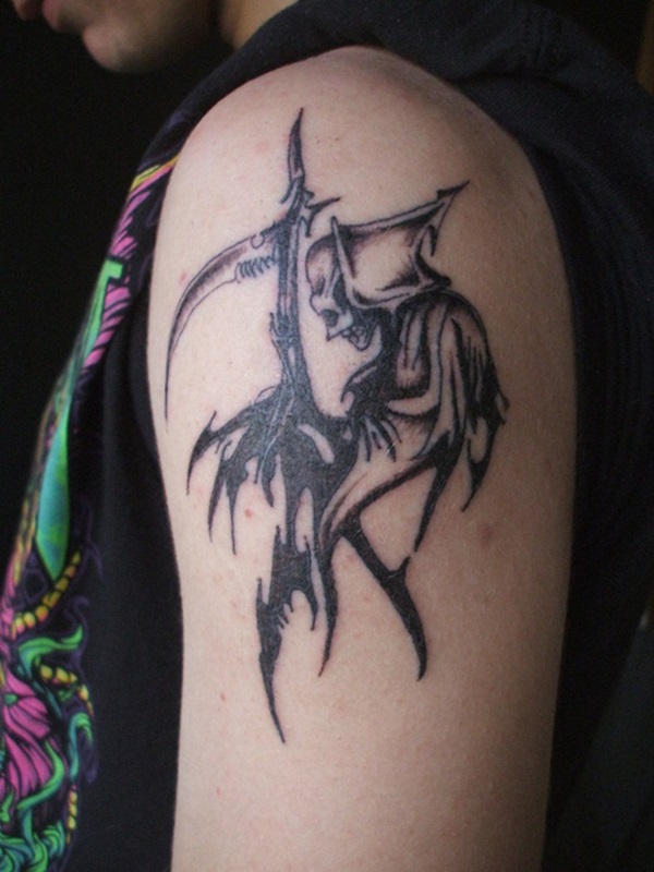 35 Daring Grim Reaper Tatuagem Ideias e Significados 14 