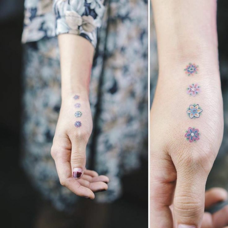 desenho de tatuagem de flor 