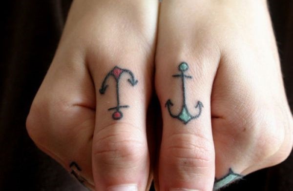 tatuagem com dedos-designs-99 