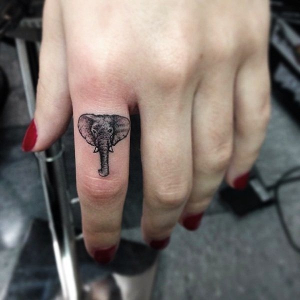 Projetos minúsculos Vectorial bonitos do tatuagem do elefante (4) 