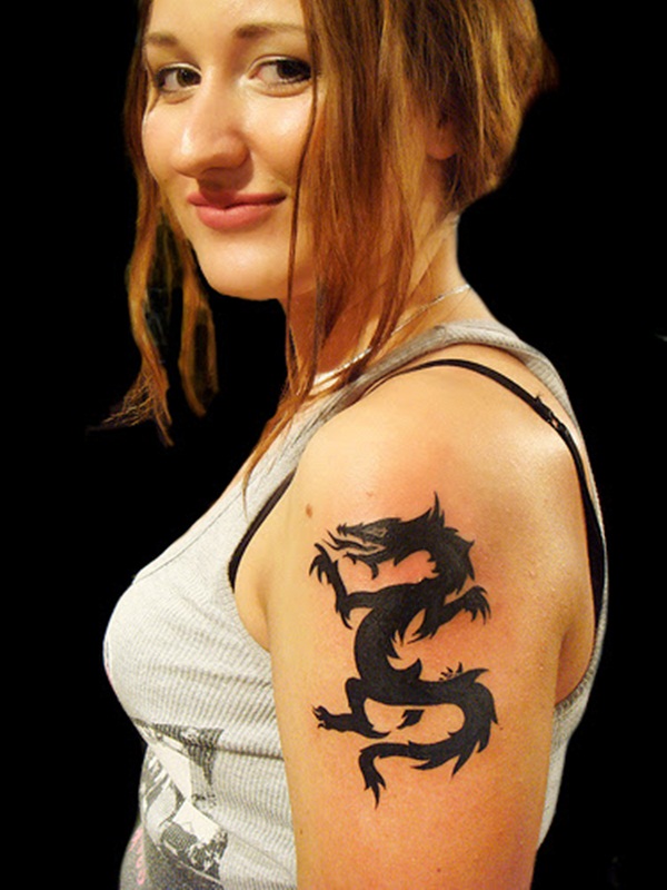 Desenhos de tatuagem de dragão para mulheres e homens61 