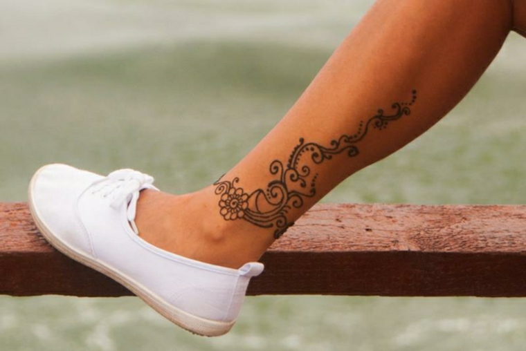 tatuagem na perna 