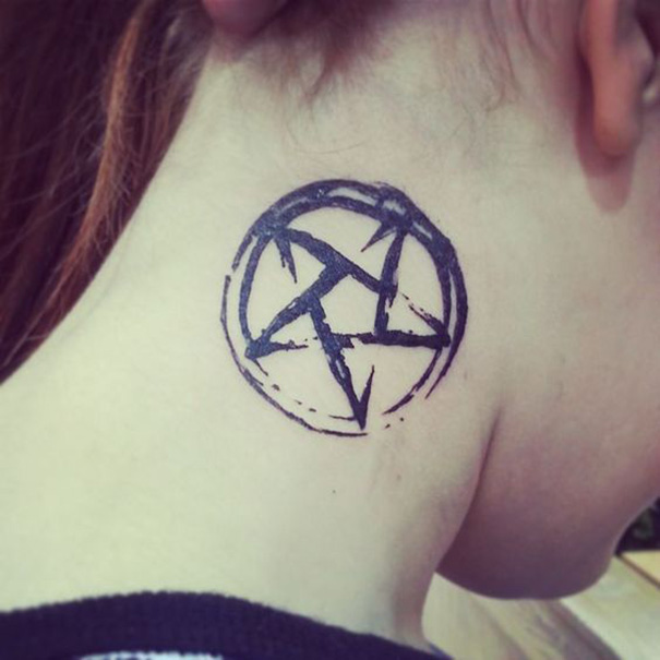 tatuagem de pentagrama 