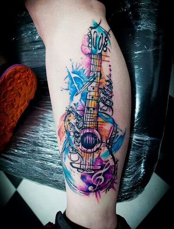Guitarra-tatuagem 