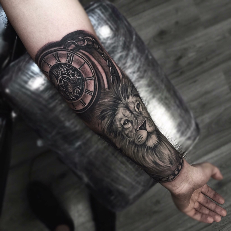 tatuagens-no-antebraço-leão-relógio 