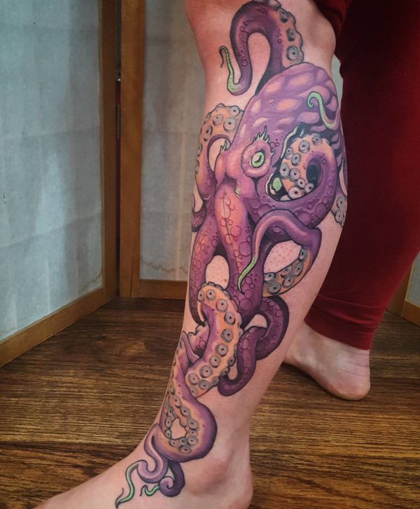 Kraken roxo para a perna 