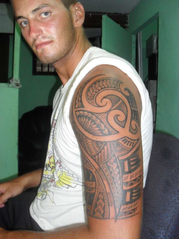 Desenhos de tatuagem de ilhas do Pacífico e idéias 3 