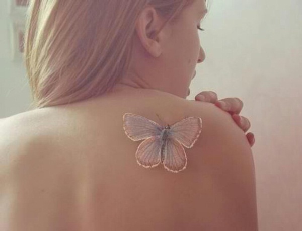Tatuagem de borboleta 3D branca 