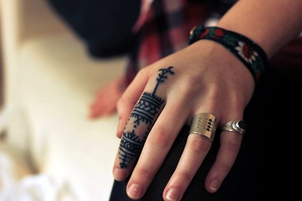 Projetos bonitos dos tatuagens do dedo (66) 