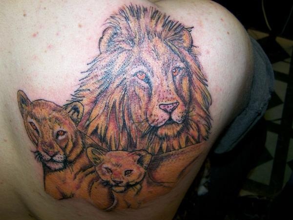 desenhos de tatuagem de leão para meninos e meninas53 