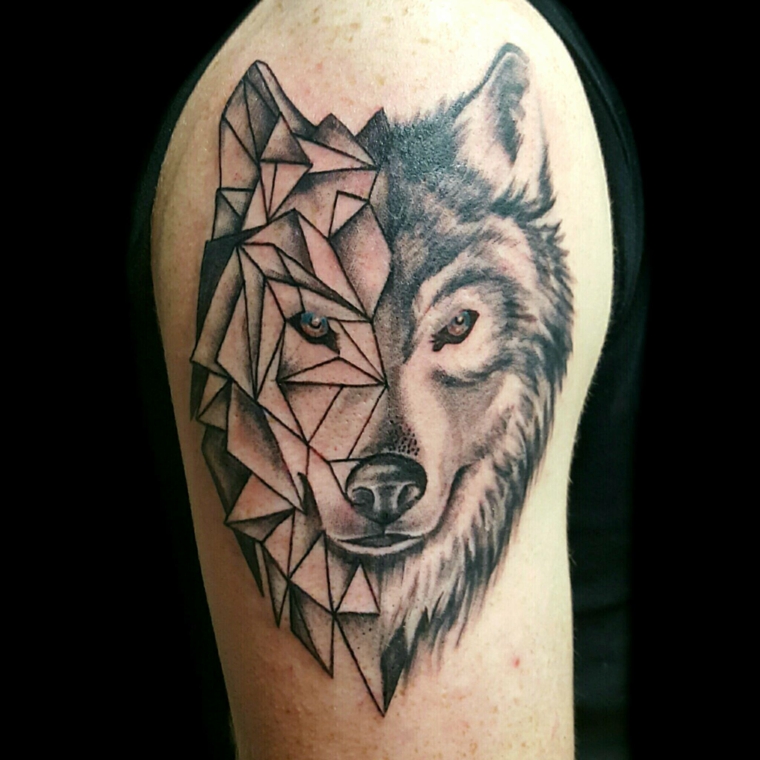 tatuagens de lobo-cor-design-geométrica 
