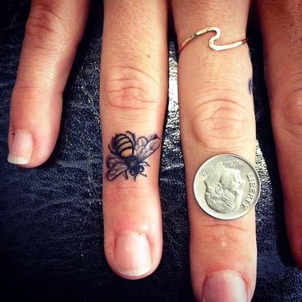 Projetos bonitos dos tatuagens do dedo (5) 