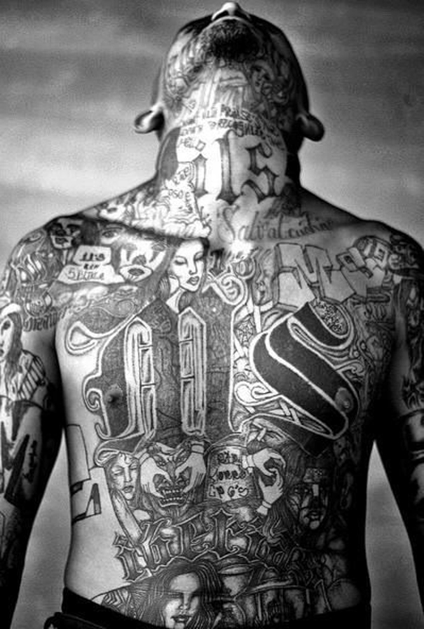 tatuagem criminal para homens 