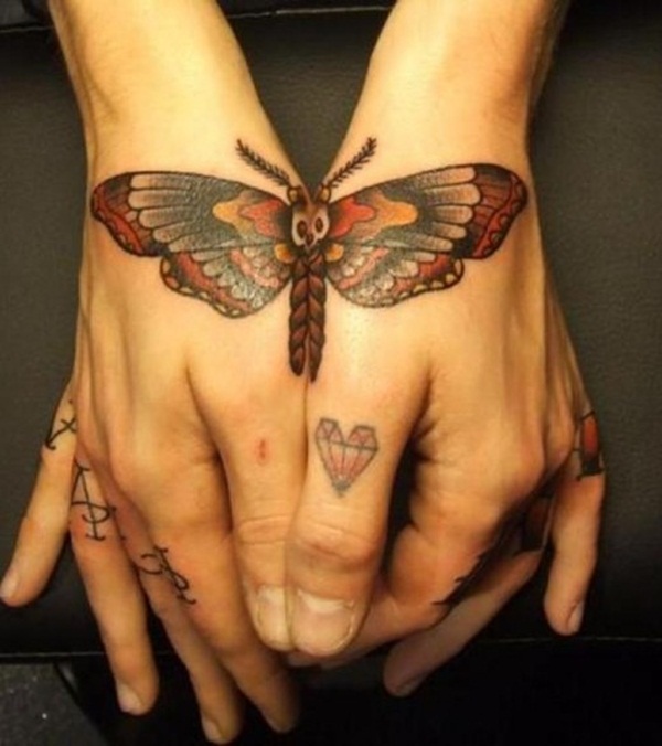 Desenhos de tatuagem de borboleta fofa62 