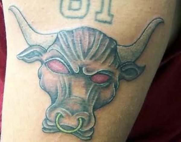 35 desenhos de tatuagem de touro e idéias 14 