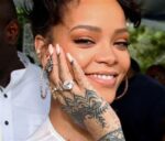 A influência das tatuagens de celebridades na sociedade moderna