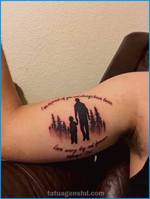 Tatuagem de Família: Celebrando os Vínculos Familiares na Pele