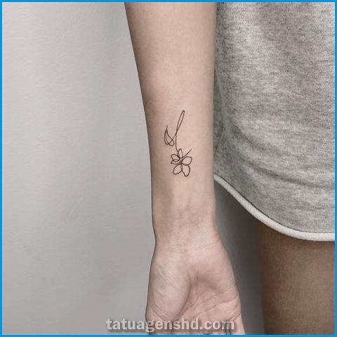 Tatuagem Feminina: Delicadeza e Personalidade