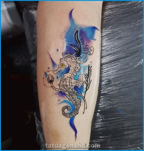 Tatuagens de animais aquáticos: beleza marinha