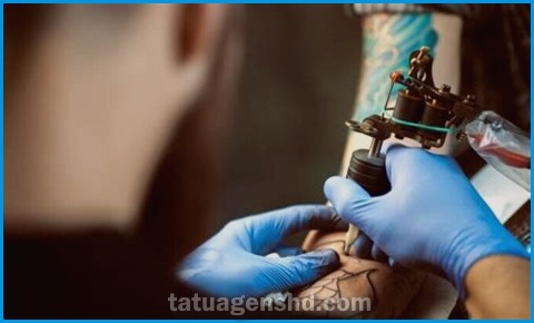 Tatuagens de animais aquáticos: beleza marinha