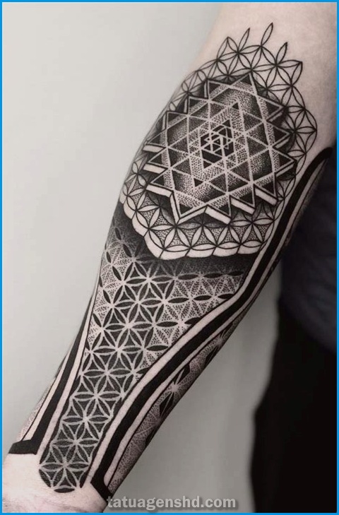 Tatuagens de geometria para Homens: Simples e Estilosas