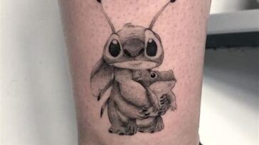 Tatuagens de personagens de desenhos animados: uma forma de conexão com outros fãs