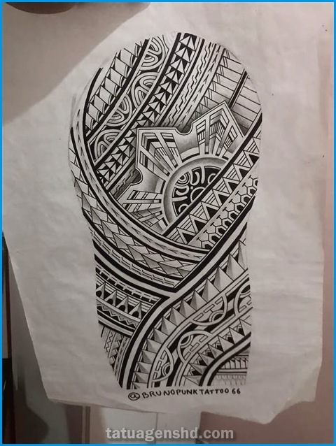 Tatuagens de símbolos maori: significados e tradições