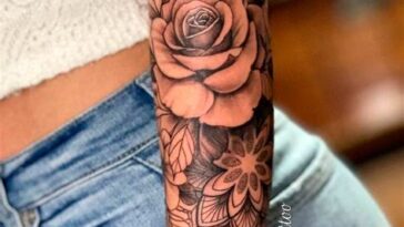 Tatuagens femininas no braço: inspirações e ideias