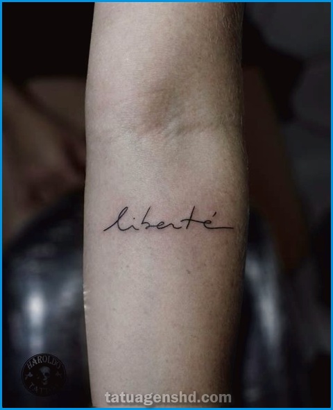 Tatuagens femininas que representam liberdade