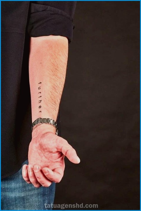 Tatuagens pequenas com significados fortes: ideias para se inspirar