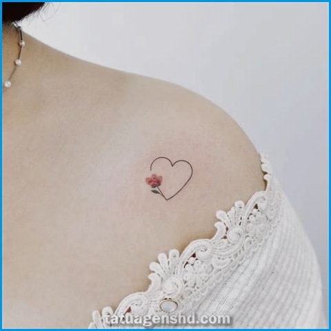 Tatuagens pequenas e discretas para ocasiões especiais: descubra as melhores opções