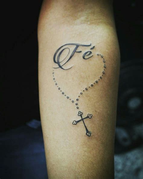 Tatuagens religiosas: expressando fé através da arte corporal